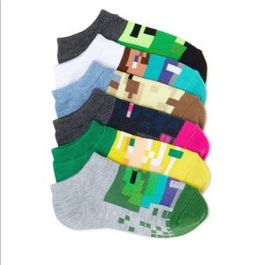 Brand new boys Minecraft socks 2-3yr
